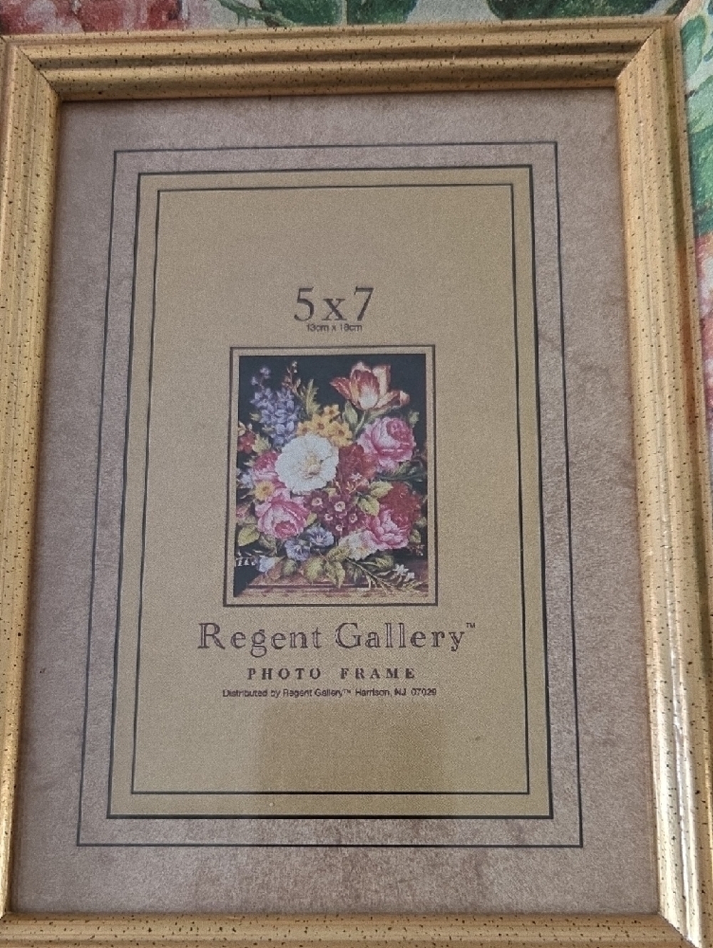Regent Floral Picture Frame - Picture 2 of 10